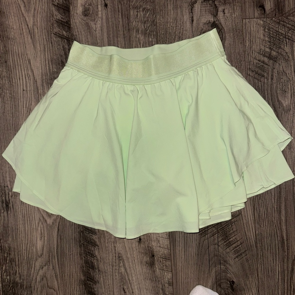 Lululemon skirt in lime green